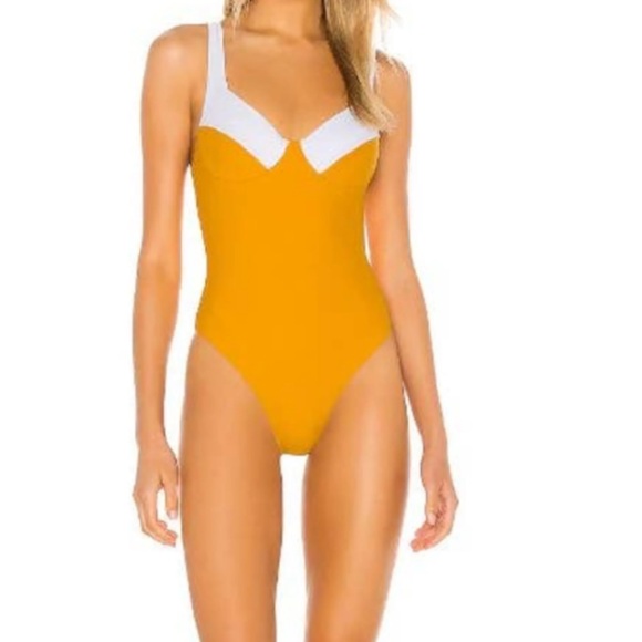 NWT House of Harlow x revolve on piece - Picture 1 of 4